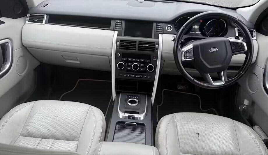 Used Land Rover Discovery Sport 2016 for sale - 77631475: Photo 5