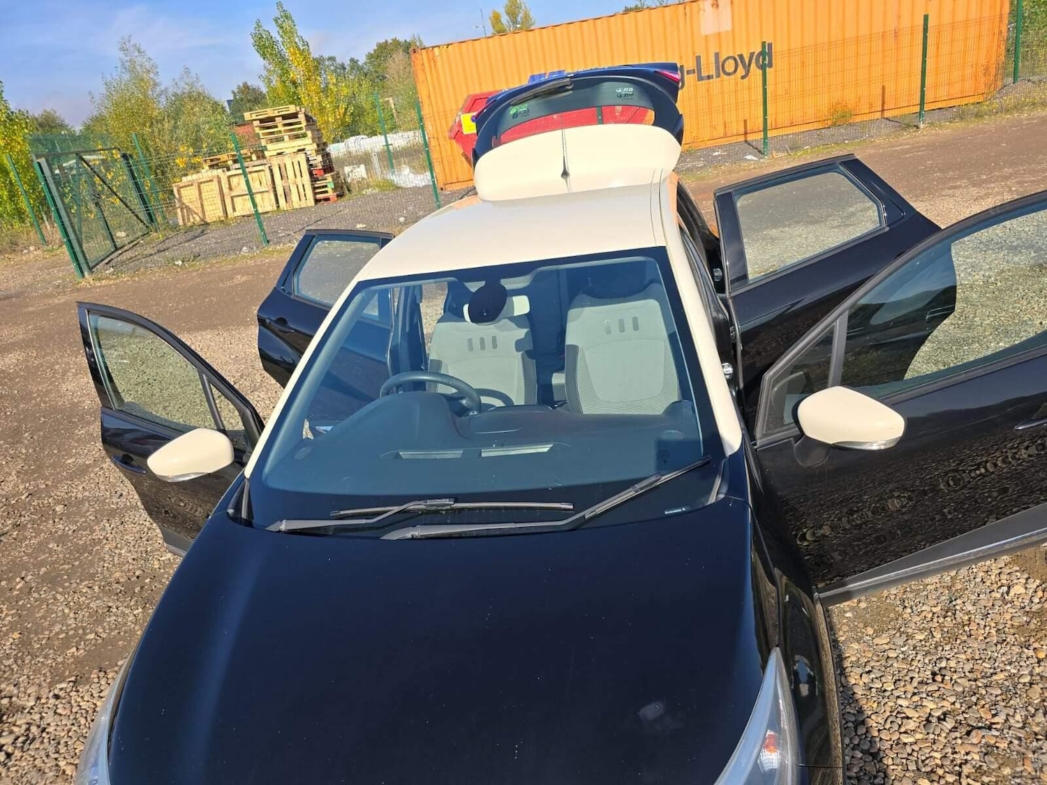 Vehicle 32