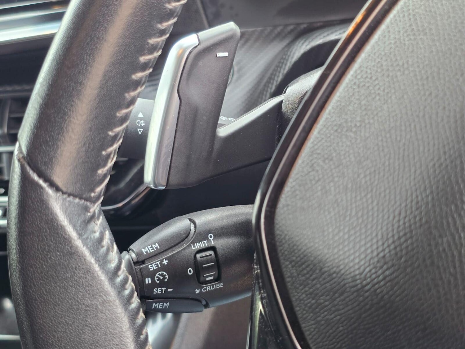 Used Peugeot 208 2020 for sale - 75632008: Photo 29