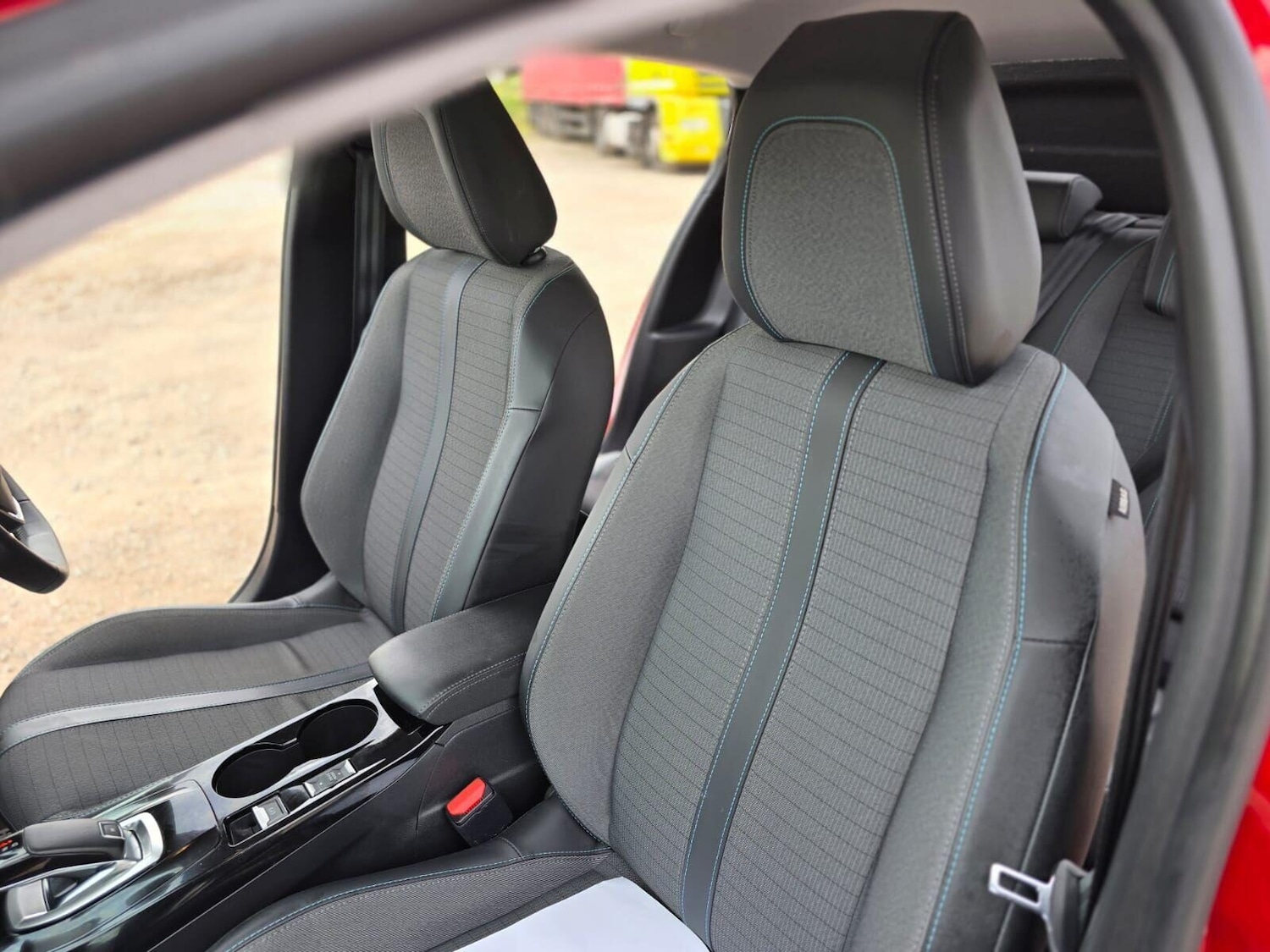 Used Peugeot 208 2020 for sale - 75632008: Photo 36