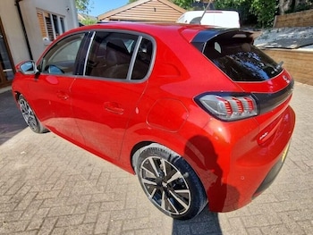Used Peugeot 208 2020 for sale - 75632008: Photo