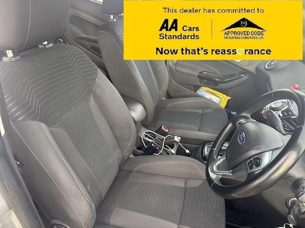 Used Ford Fiesta 2014 for sale - 76163860: Photo 6