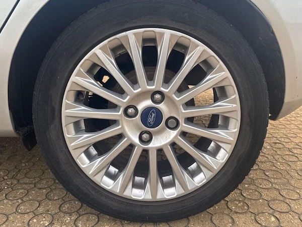 Used Ford Fiesta 2014 for sale - 76163860: Photo 9