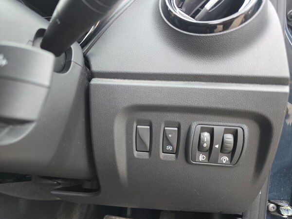 Used Renault Captur 2016 for sale - 75054111: Photo 29