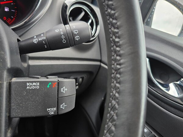 Used Renault Captur 2016 for sale - 75054111: Photo 31