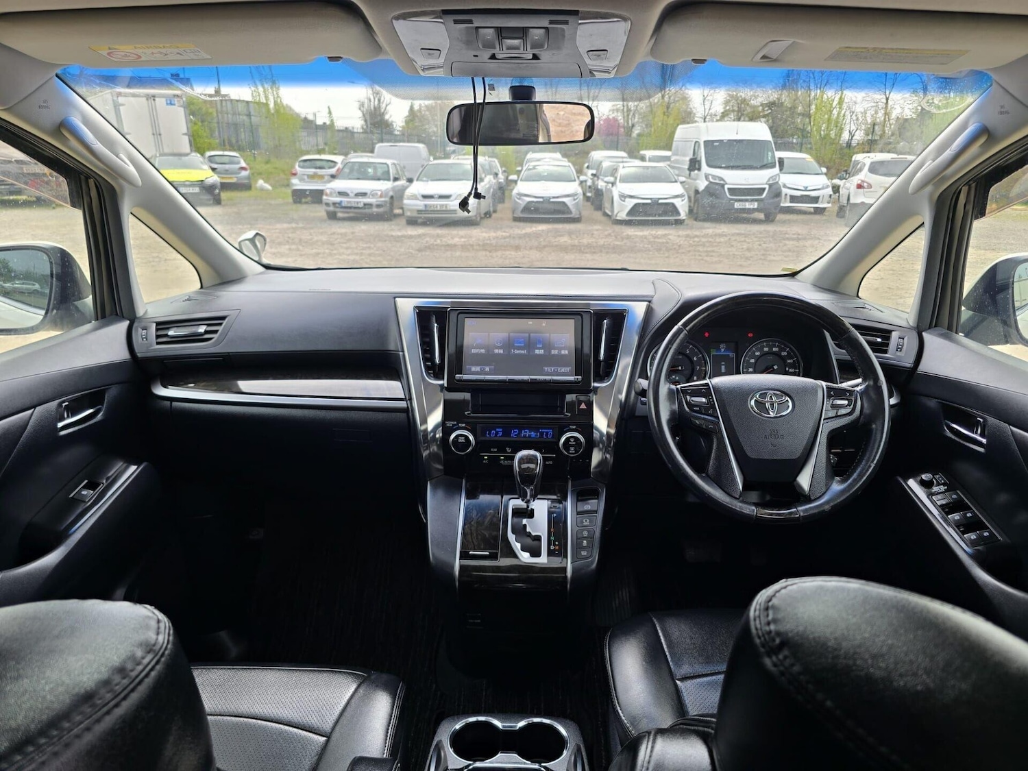 Used Toyota Alphard 2015 for sale - 78210150: Photo 17