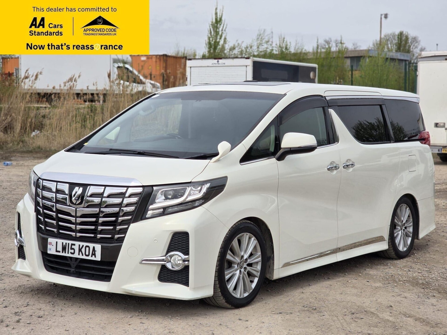 Used Toyota Alphard 2015 for sale - 78210150: Photo 3