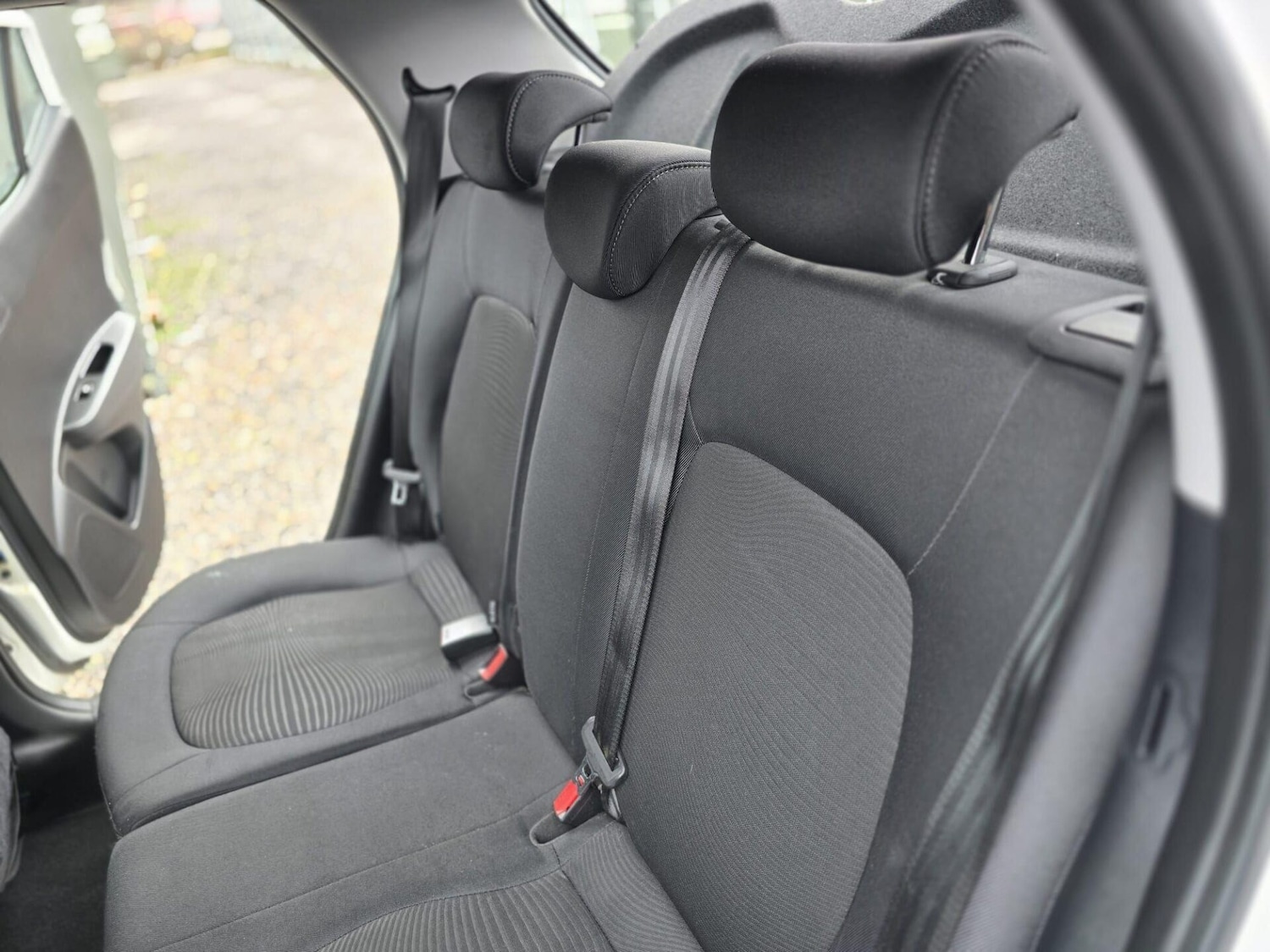 Used Hyundai i10 2017 for sale - 77477155: Photo 23