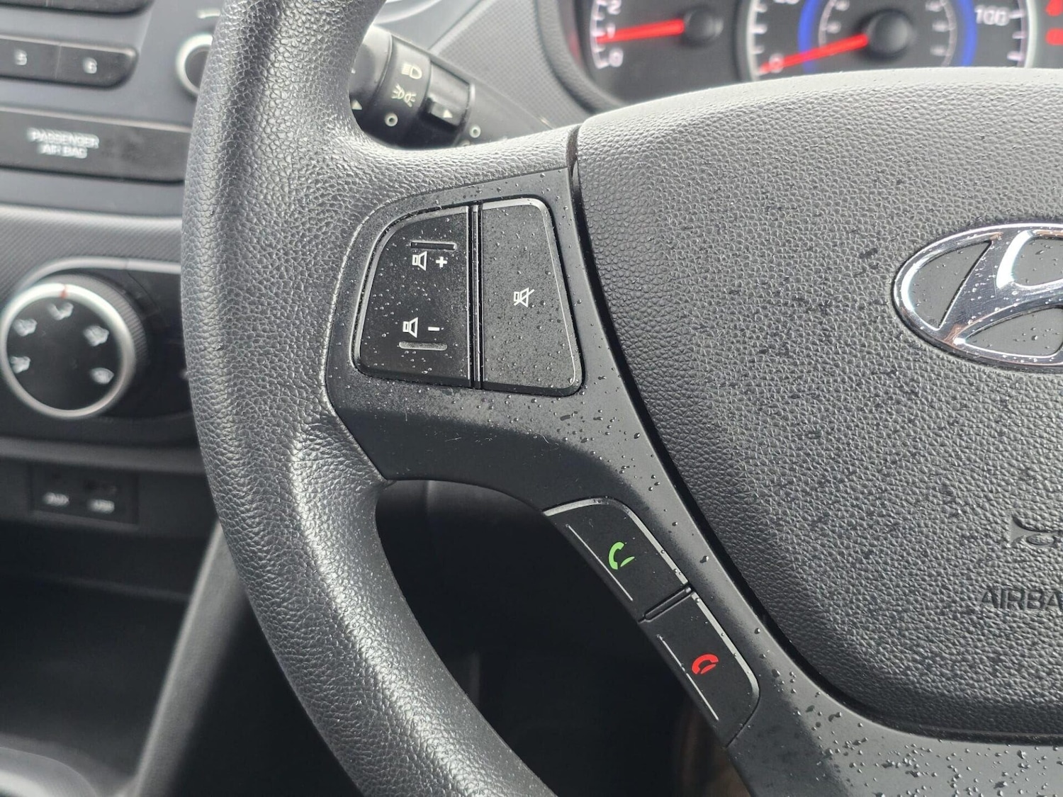 Used Hyundai i10 2017 for sale - 77477155: Photo 25