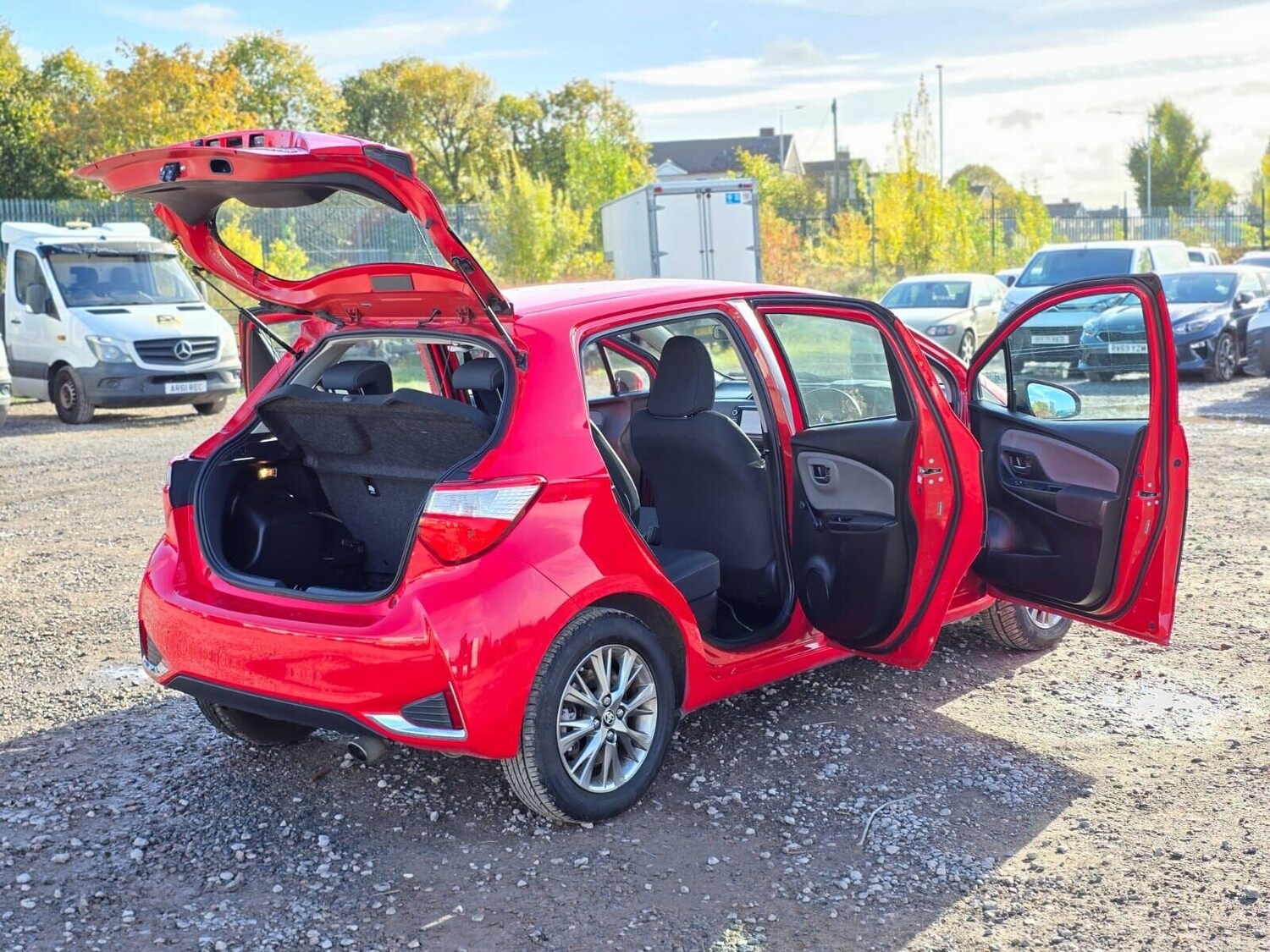 Used Toyota Yaris 2017 for sale - 76231417: Photo 10