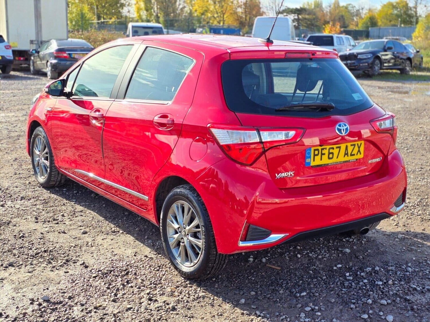 Used Toyota Yaris 2017 for sale - 76231417: Photo 4