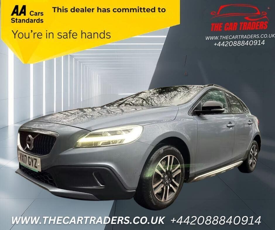 Used Volvo V40 2017 for sale - 76847737: Photo 2