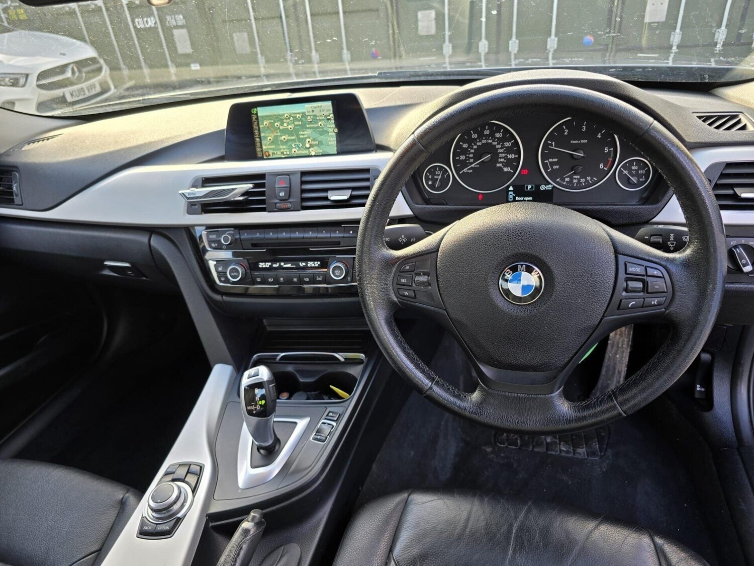 Used BMW 3 Series 2016 for sale - 77733822: Photo 35