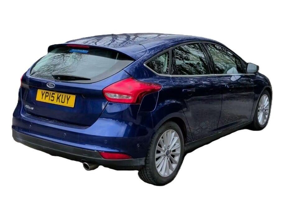 Used Ford Focus 2015 for sale - 77901063: Photo 4