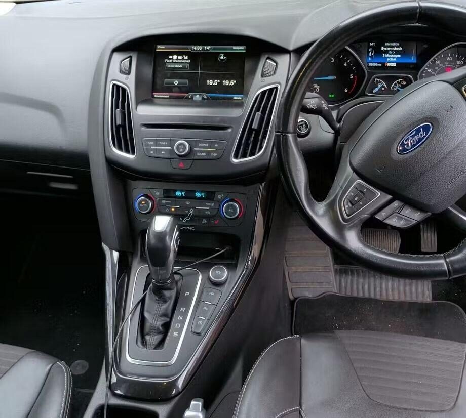 Used Ford Focus 2015 for sale - 77901063: Photo 5