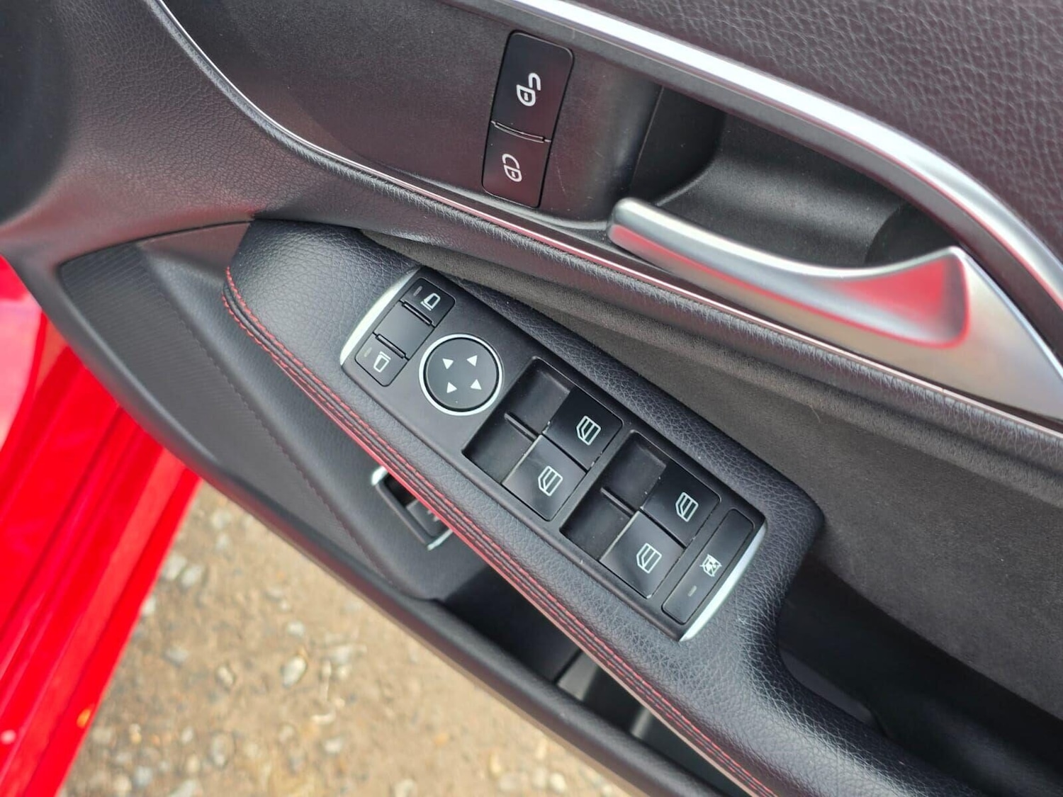 Used Mercedes-Benz CLA 2018 for sale - 76909327: Photo 32