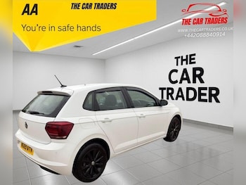 Used Volkswagen Polo 2019 for sale - 76444362: Photo