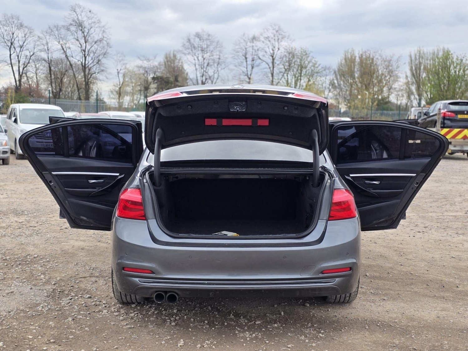 Used BMW 3 Series 2016 for sale - 78121713: Photo 36