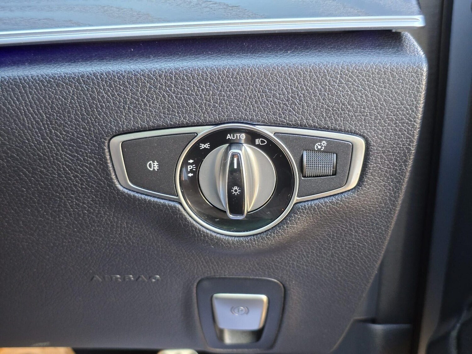 Used Mercedes-Benz E Class 2016 for sale - 78144577: Photo 28