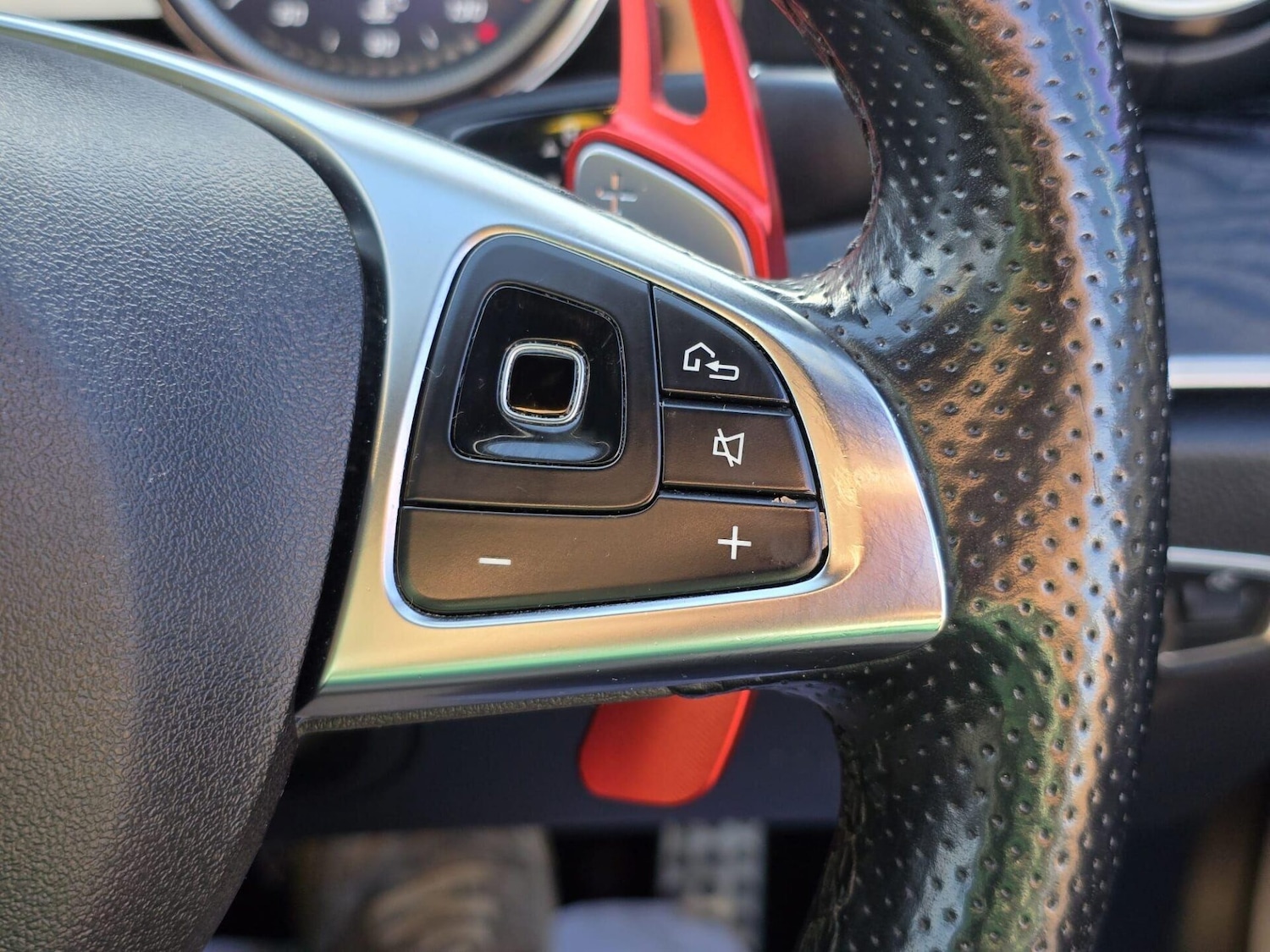 Used Mercedes-Benz E Class 2016 for sale - 78144577: Photo 31