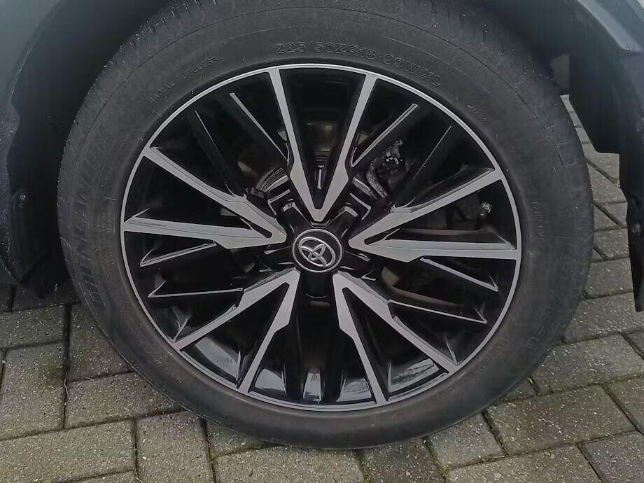 Used Toyota C-HR 2017 for sale - 77719090: Photo 10