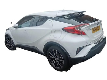 Used Toyota C-HR 2017 for sale - 77719090: Photo