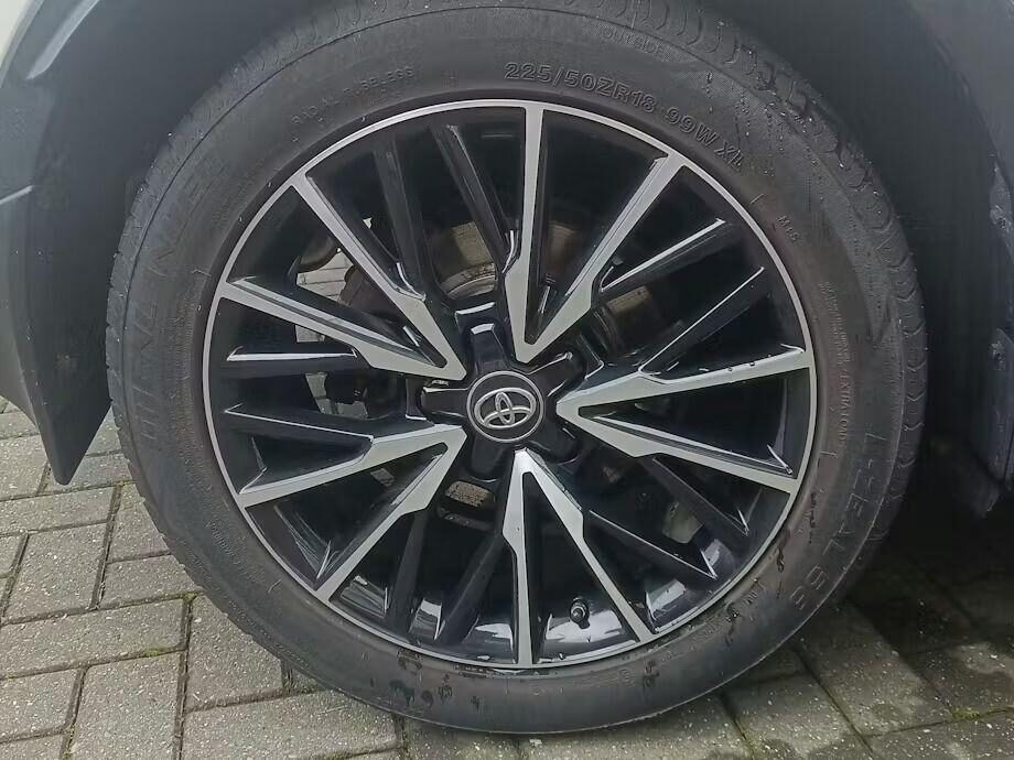 Used Toyota C-HR 2017 for sale - 77719090: Photo 9