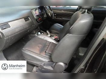 Used Mitsubishi Outlander 2018 for sale - 77935844: Photo