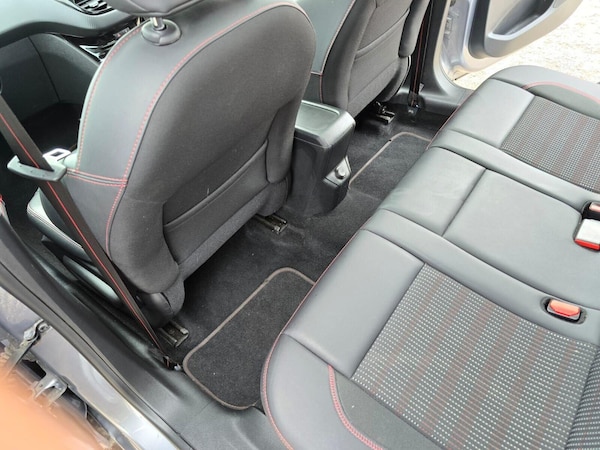 Used Peugeot 2008 2017 for sale - 75999460: Photo 27