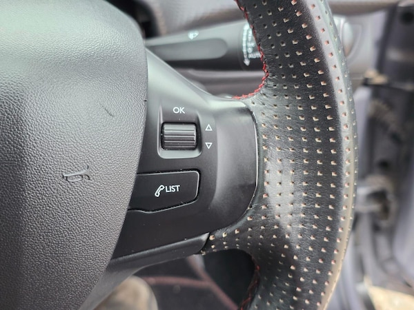 Used Peugeot 2008 2017 for sale - 75999460: Photo 30