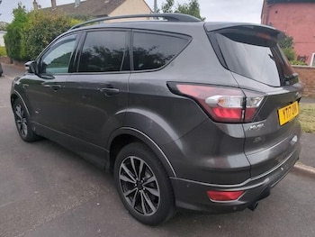 Used Ford Kuga 2017 for sale - 75694207: Photo