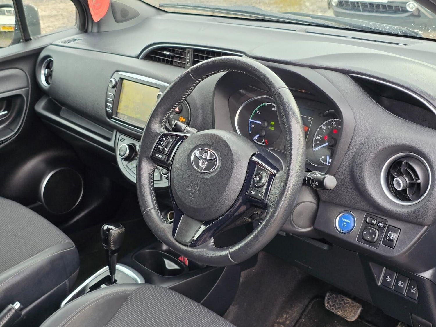 Used Toyota Yaris 2018 for sale - 76506066: Photo 16