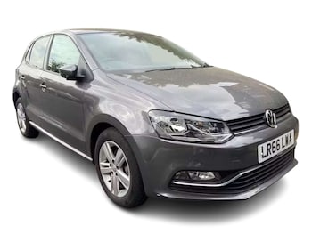 Used Volkswagen Polo 2016 for sale - 79573197: Photo