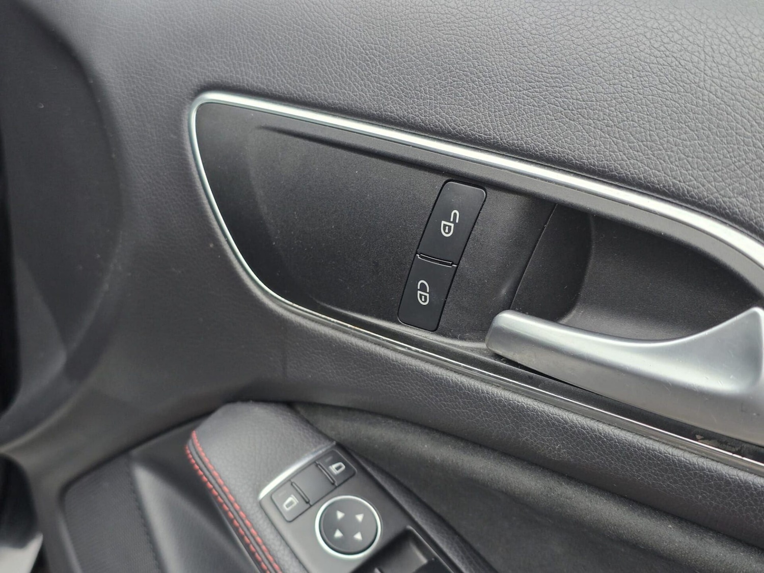 Used Mercedes-Benz GLA 2017 for sale - 77677279: Photo 28