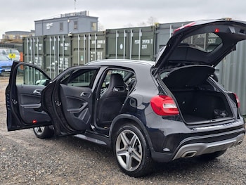 Used Mercedes-Benz GLA 2017 for sale - 77677279: Photo