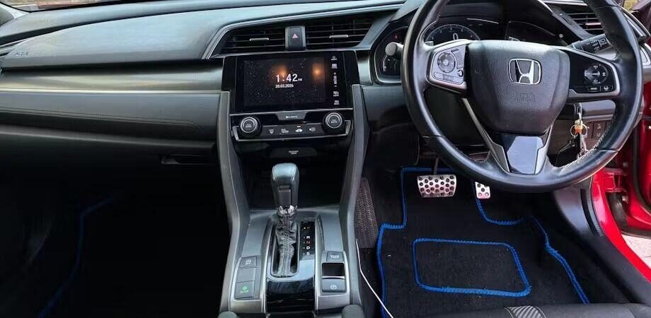 Used Honda Civic 2019 for sale - 78001610: Photo 5