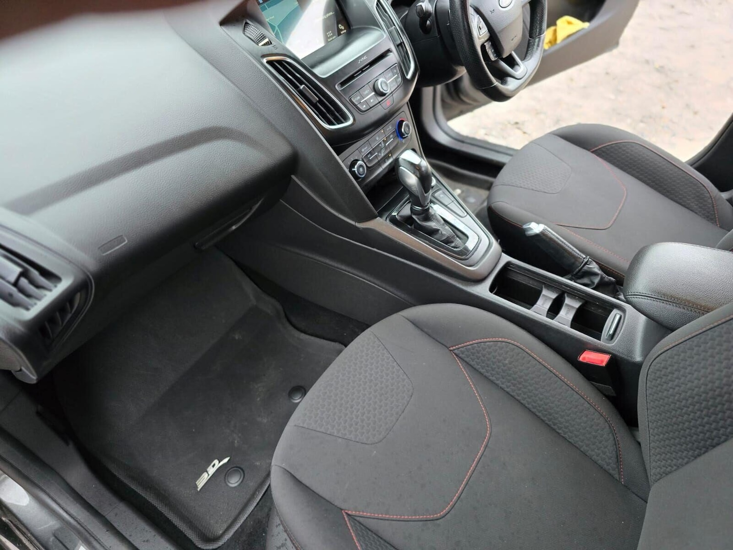 Used Ford Focus 2017 for sale - 76844879: Photo 39