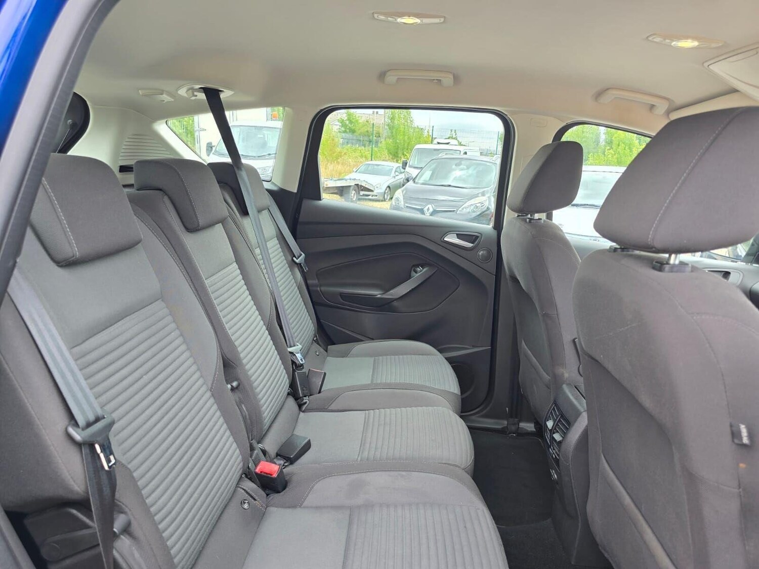 Vehicle 28