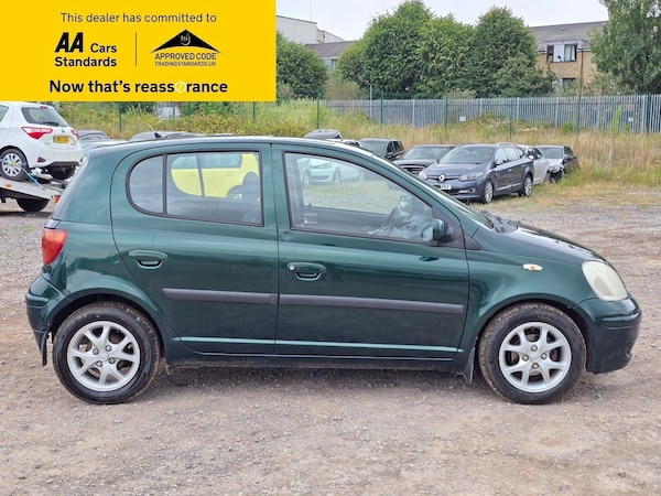 Used Toyota Yaris 2004 for sale - 75276907: Photo 13