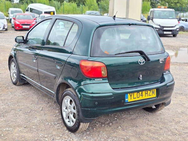 Used Toyota Yaris 2004 for sale - 75276907: Photo 4