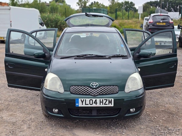 Used Toyota Yaris 2004 for sale - 75276907: Photo 6