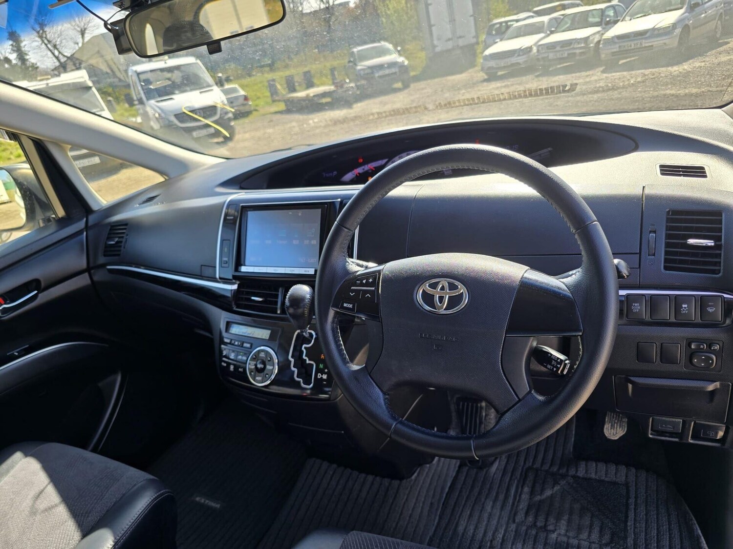 Used Toyota Estima 2015 for sale - 78149929: Photo 19