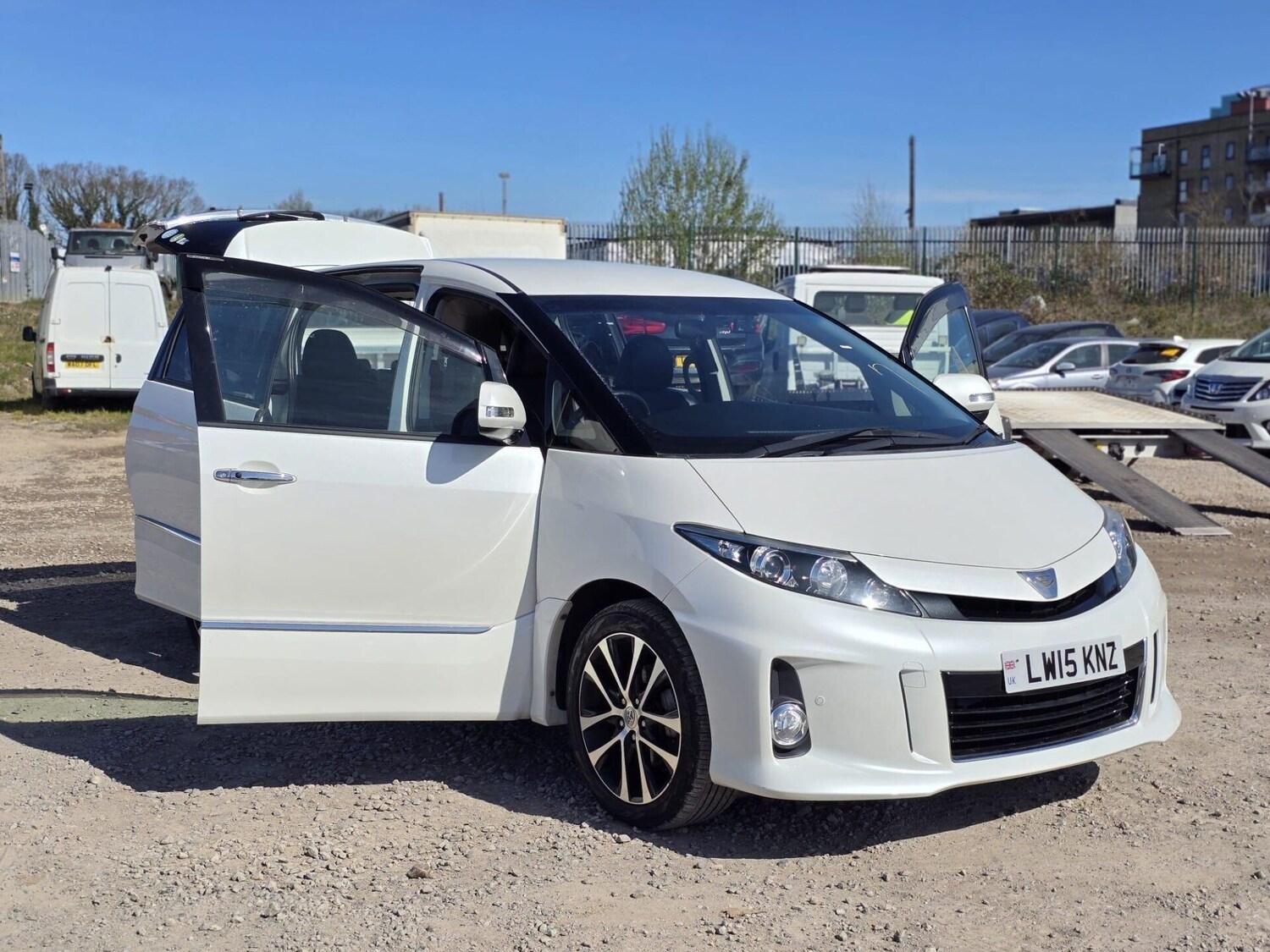 Used Toyota Estima 2015 for sale - 78149929: Photo 6