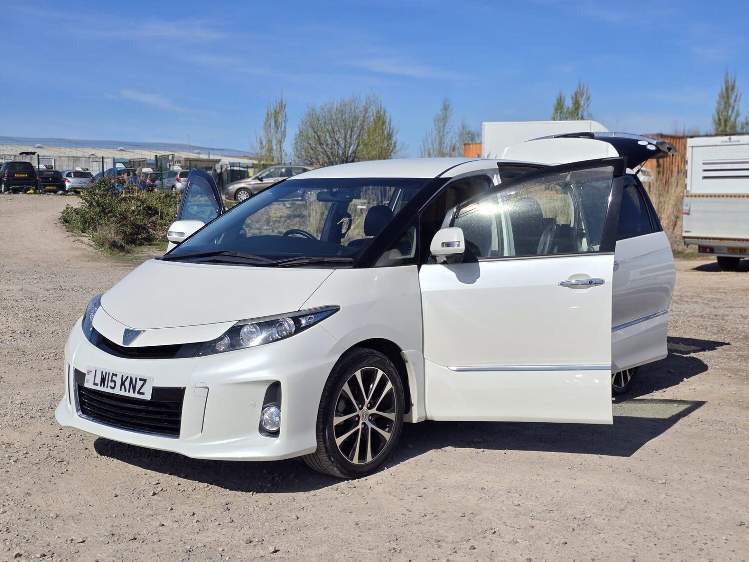 Used Toyota Estima 2015 for sale - 78149929: Photo 8