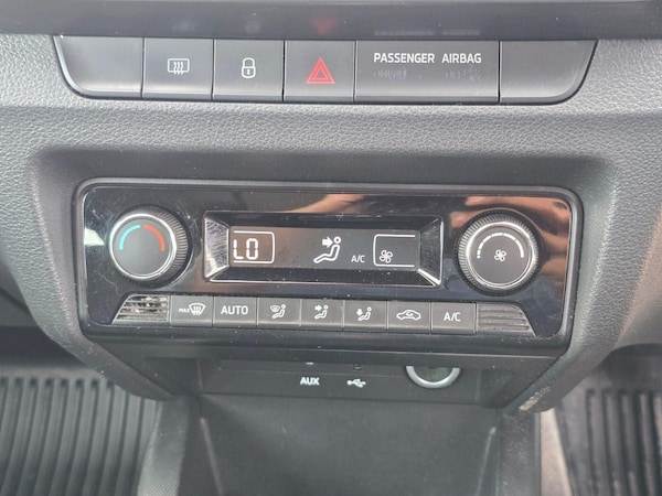 Used Skoda Fabia 2015 for sale - 75163942: Photo 25