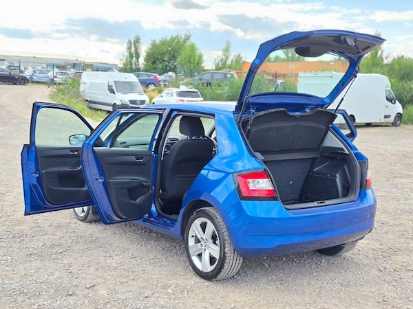 Used Skoda Fabia 2015 for sale - 75163942: Photo 4