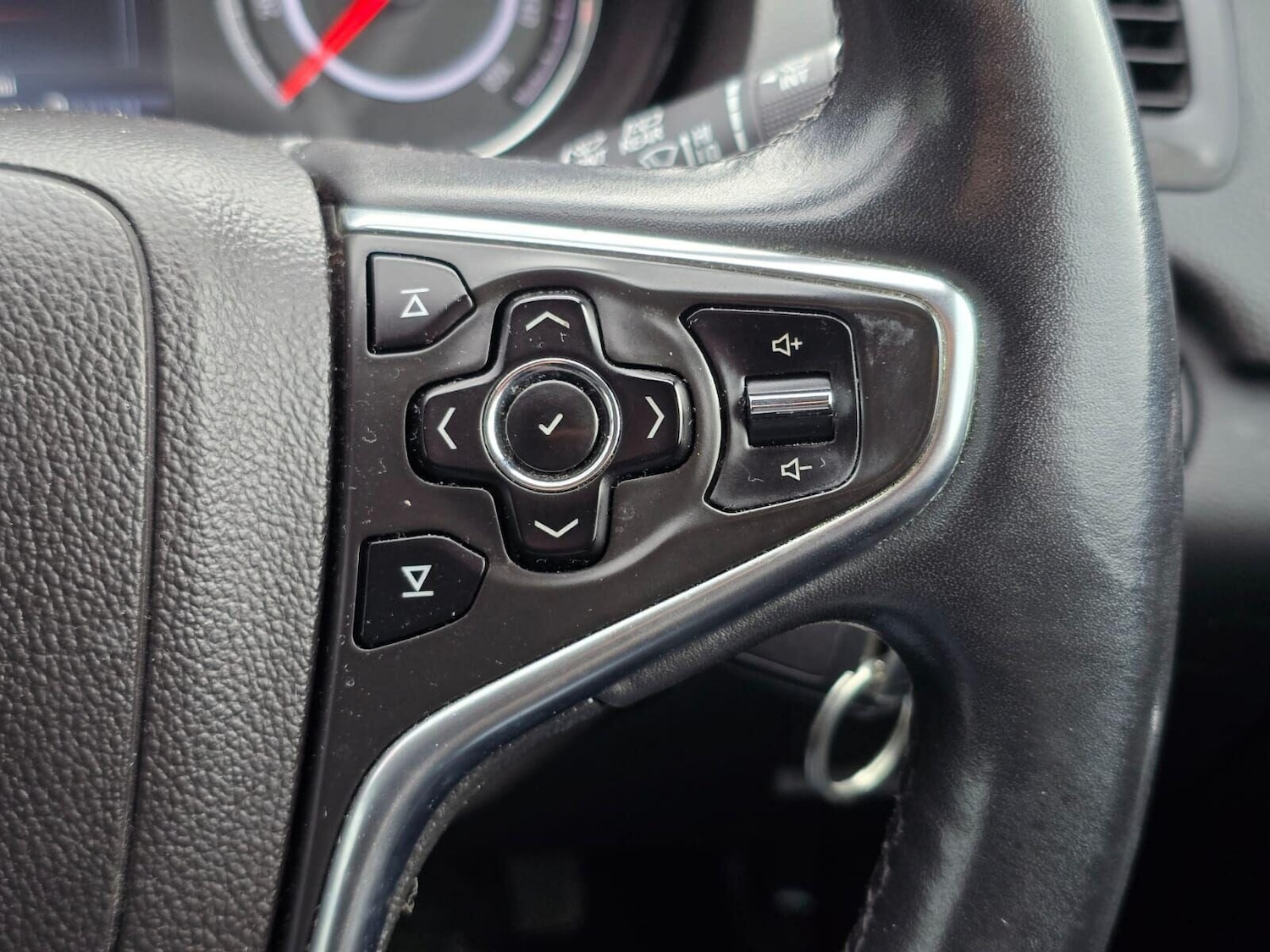 Used Vauxhall Insignia 2016 for sale - 76030112: Photo 28