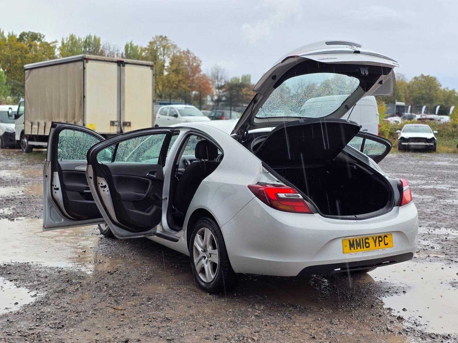 Used Vauxhall Insignia 2016 for sale - 76030112: Photo 4
