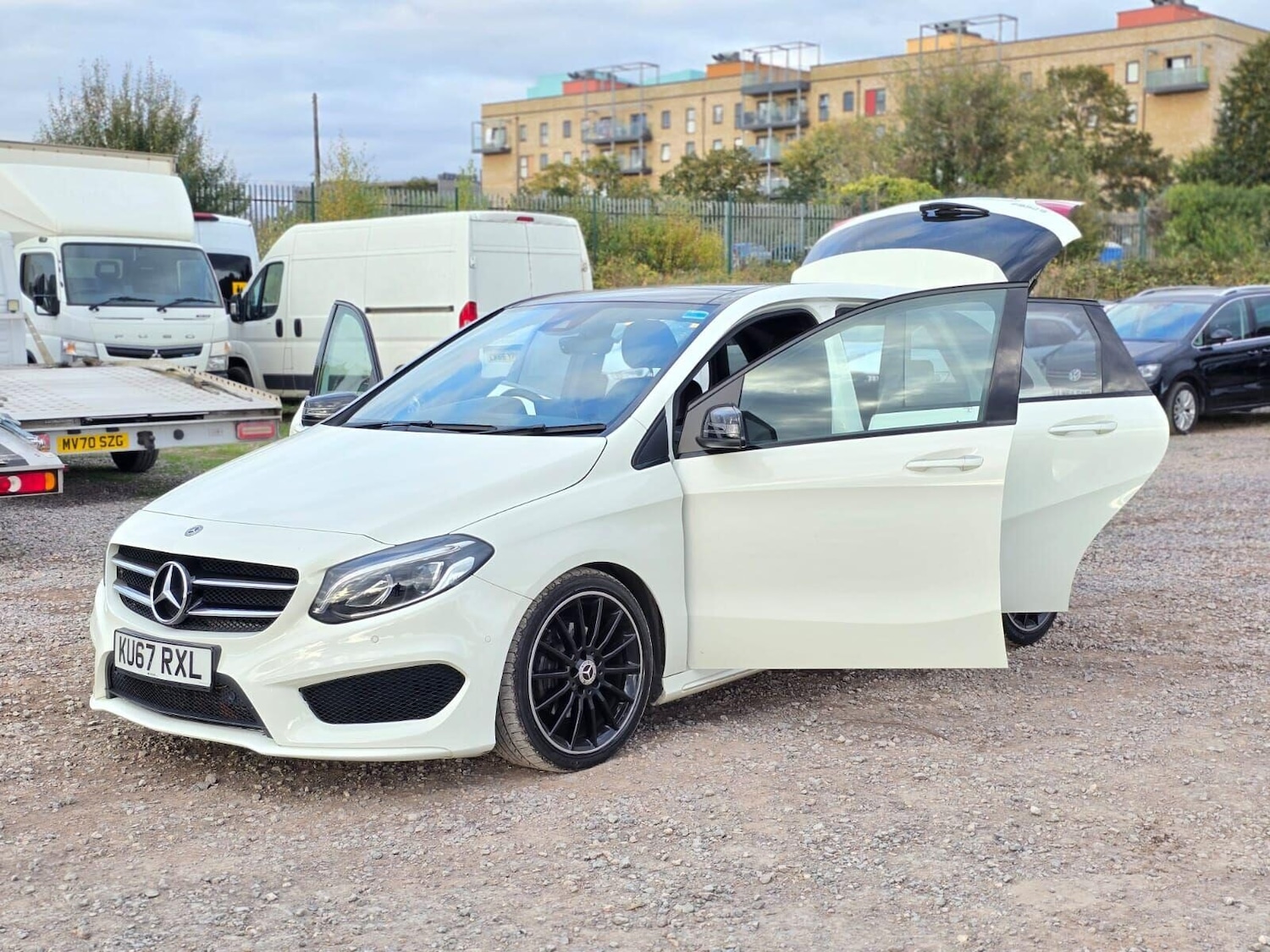 Used Mercedes-Benz B Class 2017 for sale - 76057465: Photo 10