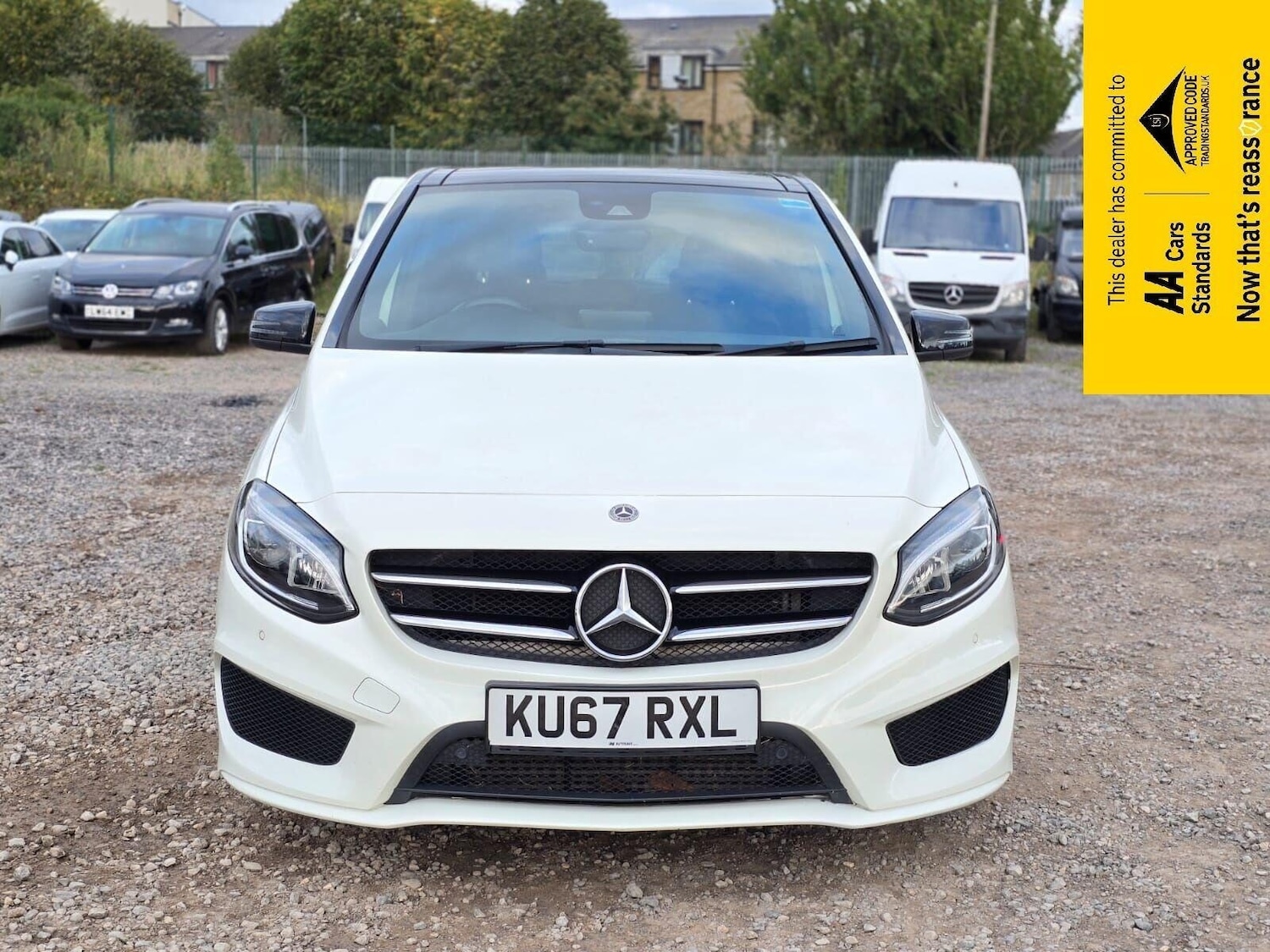 Used Mercedes-Benz B Class 2017 for sale - 76057465: Photo 2
